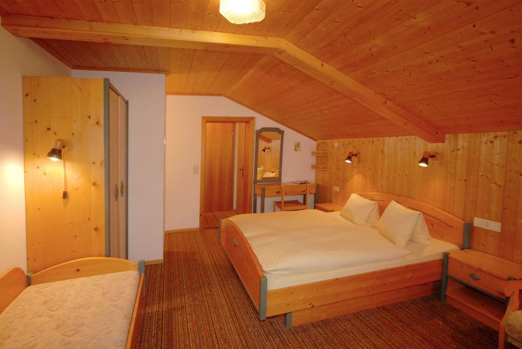 Landhotel Kielhuberhof Ramsau am Dachstein Ruang foto