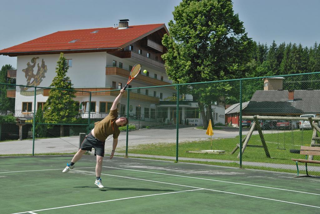 Landhotel Kielhuberhof Ramsau am Dachstein Bagian luar foto