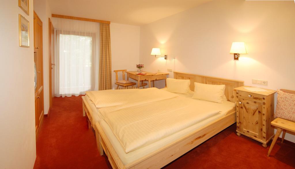 Landhotel Kielhuberhof Ramsau am Dachstein Bagian luar foto