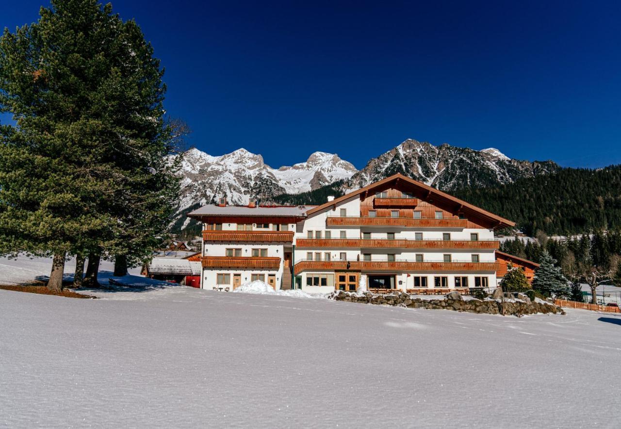 Landhotel Kielhuberhof Ramsau am Dachstein Bagian luar foto